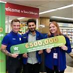 how many people play national lottery